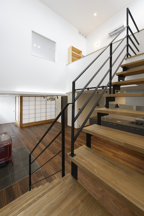 �O�O�E�Ꮼ�����̉Ɖ摜�P�R