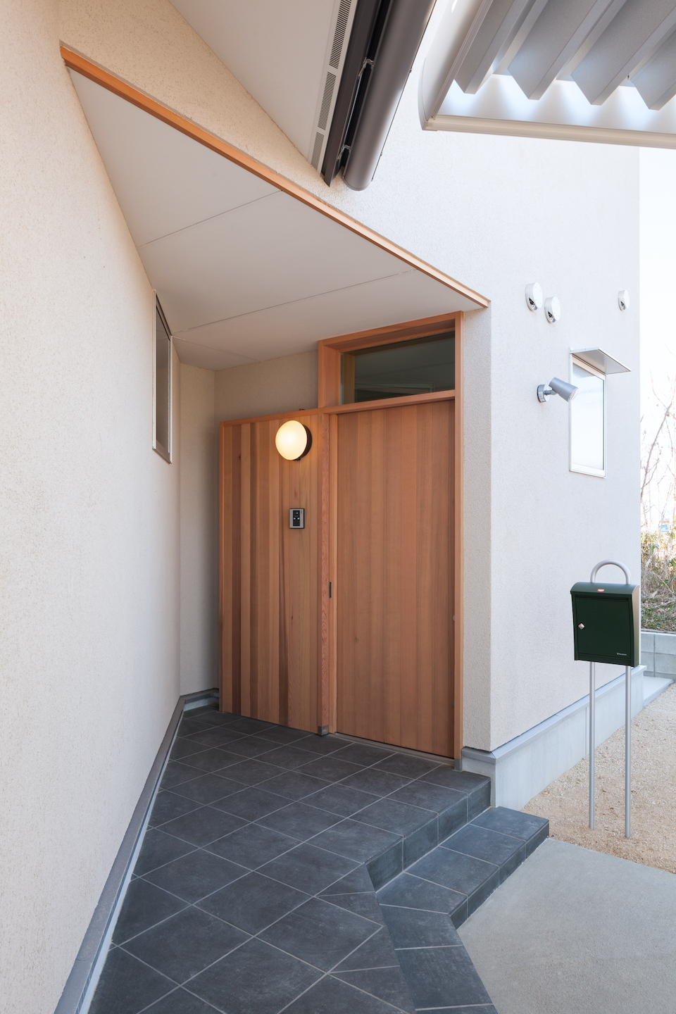 �S�R�E����̉Ɖ摜�Q