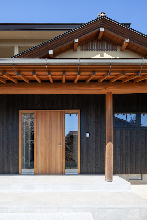 �����E���Ẫ��m�x�[�V�����摜�T