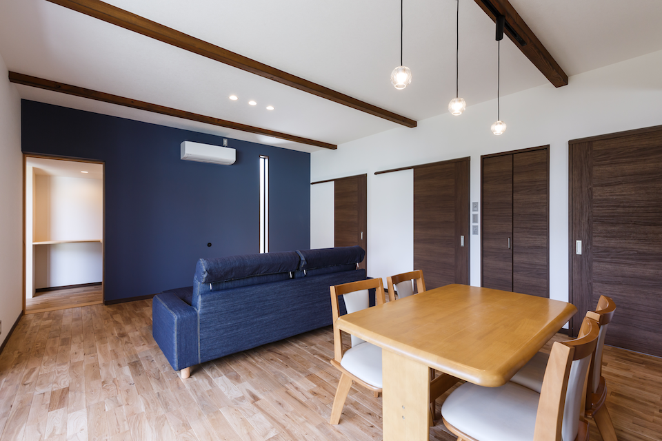 �{���E����̃��m�x�[�V�����摜�R