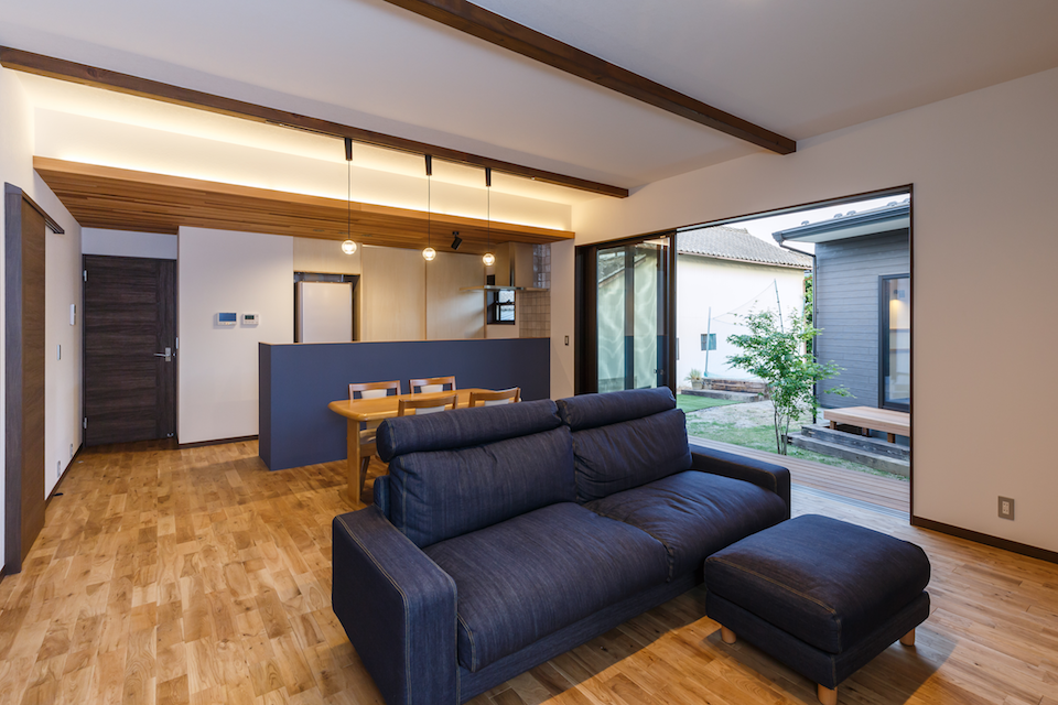 �{���E����̃��m�x�[�V�����摜�S