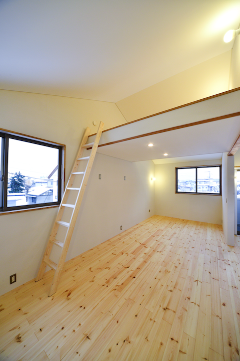 �đ�E�����̉Ɖ摜�P�P